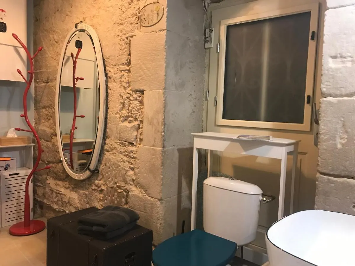 L'Apothicaire, Centre Historique, Climatisation, Fibre, Ess, Rez-De-Chaussee, Bedinshop Romans-sur-Isère